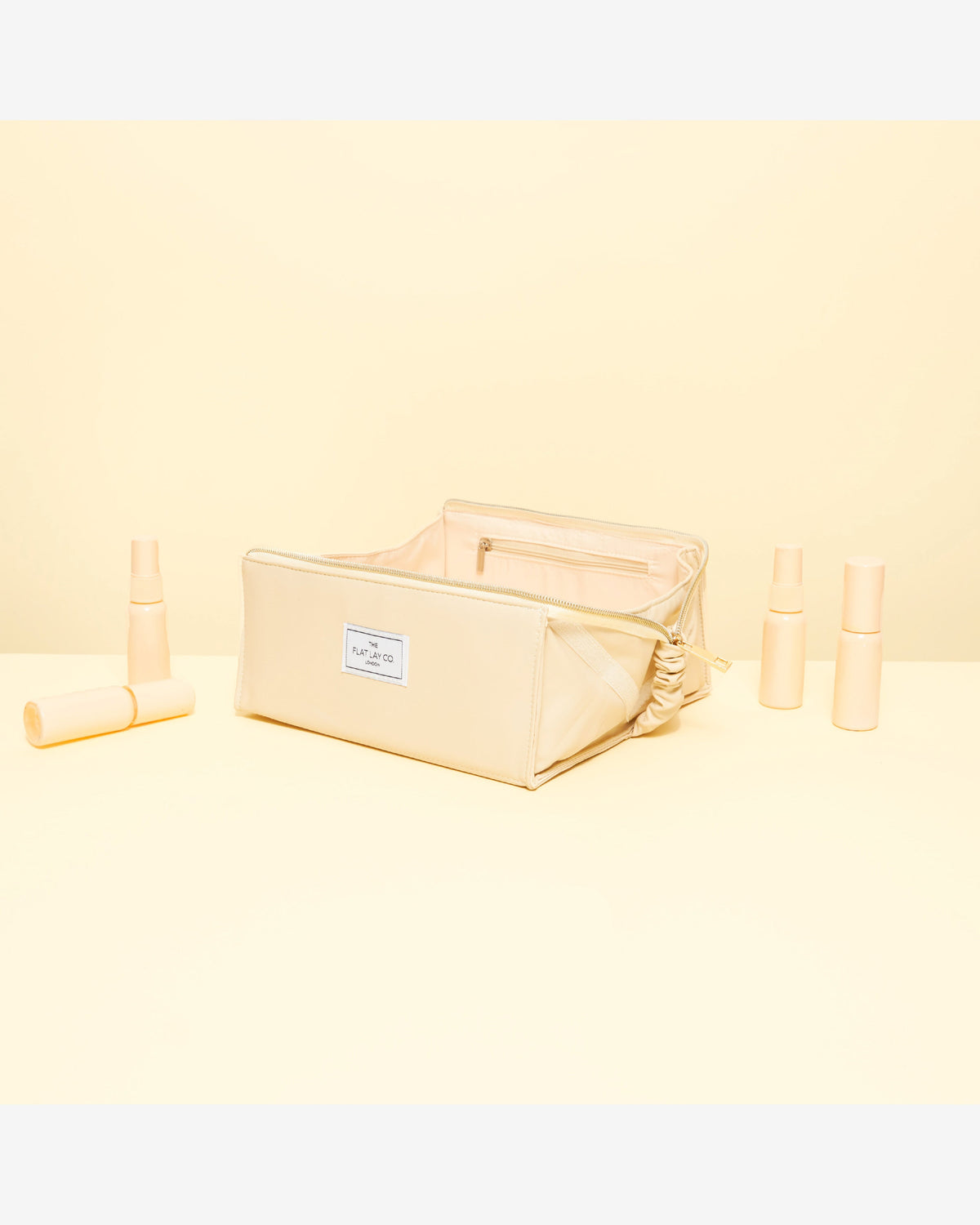 The Flat Lay Co. Box Bag In Cream Leather Monochrome