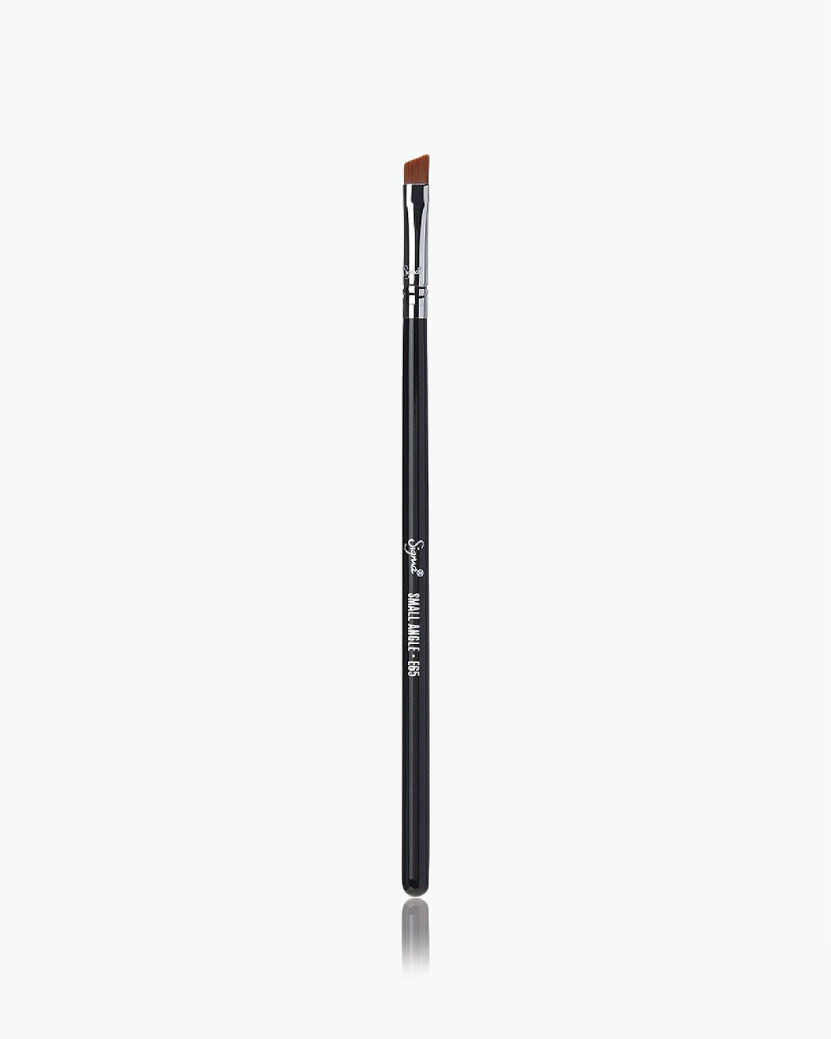 E65 - Small Angle Brush